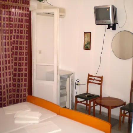 Hotel Maroulis